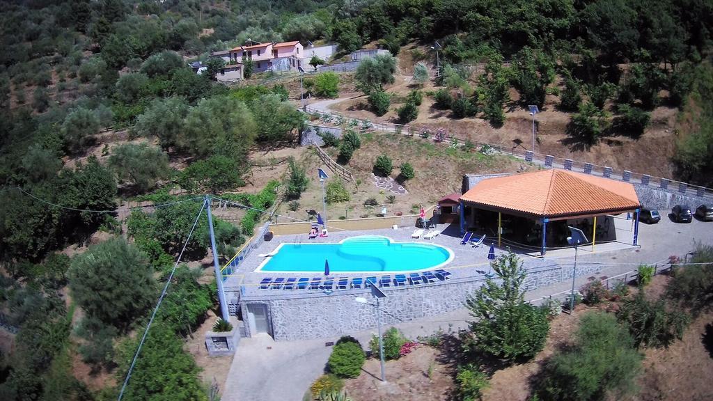 Turismo Rurale Il Sole Villa Sant'Angelo di Brolo Exteriör bild